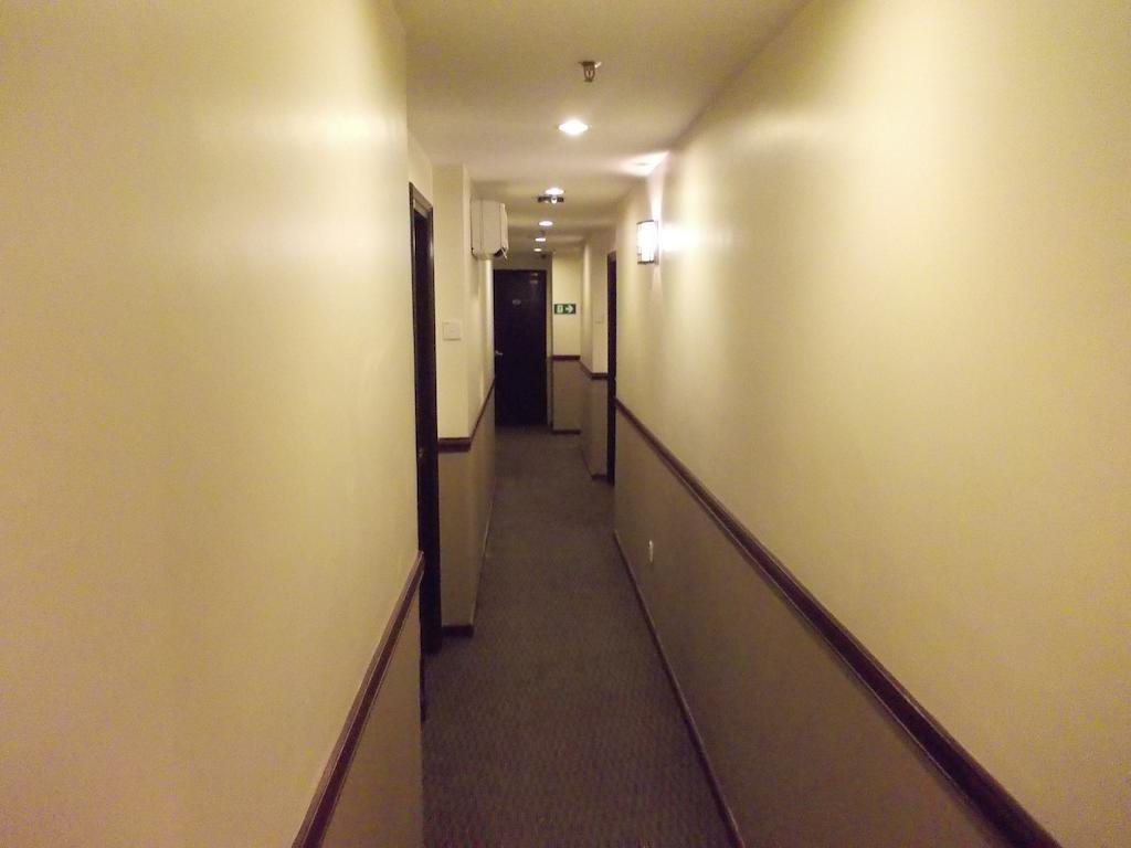 Hotel Sri Sutra - Bandar Sunway 3 Petaling Jaya Bagian luar foto