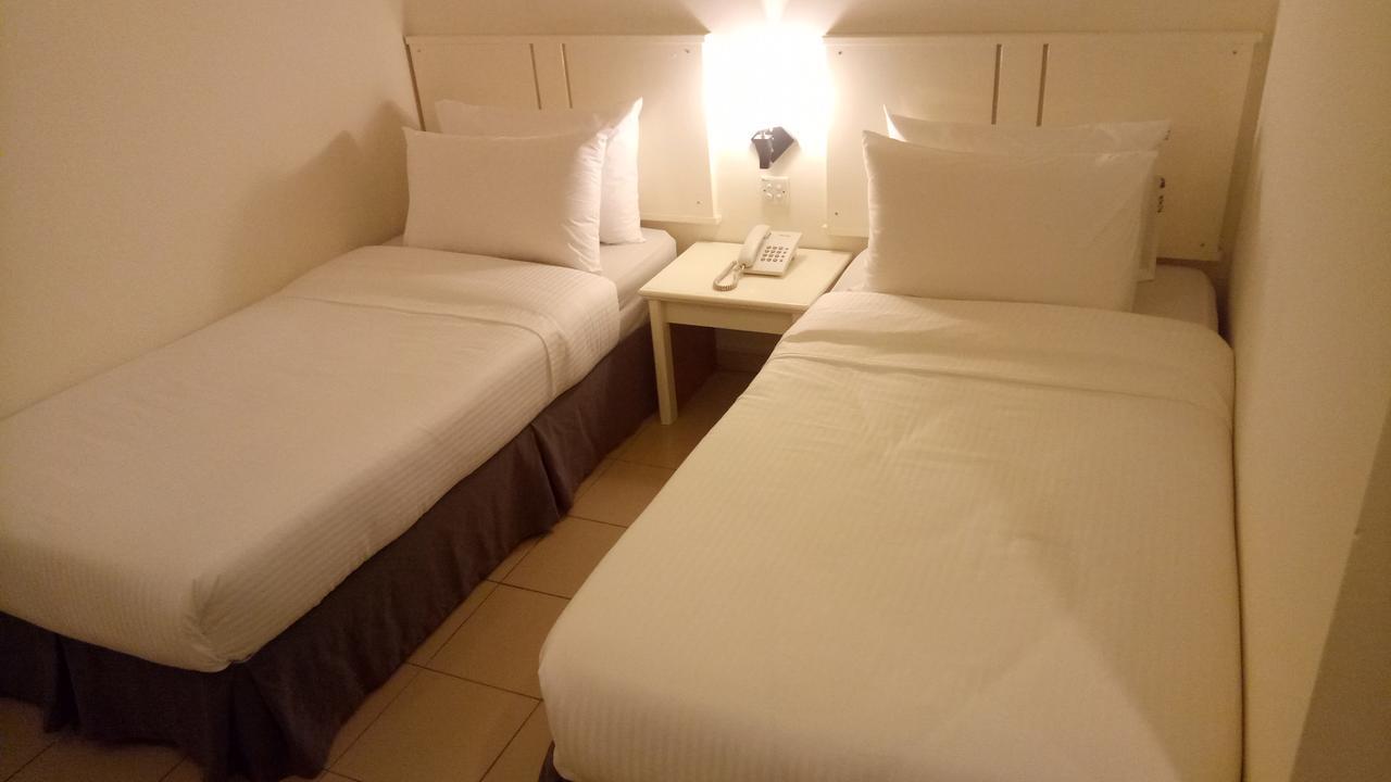 Hotel Sri Sutra - Bandar Sunway 3 Petaling Jaya Bagian luar foto
